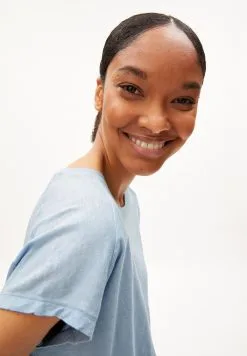 Armedangels T-shirt Coton Biologique - Oneliaa -Thinking Mu Soldes ARMEDANGELS Tshirt ONELIAA bleu 3