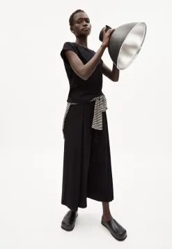 Armedangels T-shirt Coton Biologique - Oneliaa -Thinking Mu Soldes ARMEDANGELS Tshirt ONELIAA noir 4