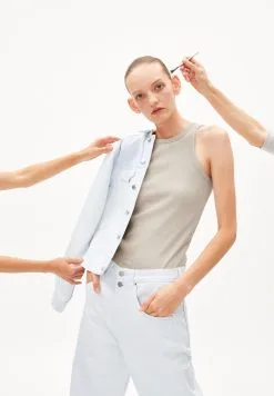 Armedangels Débardeur Coton Biologique - Kanitaa -Thinking Mu Soldes ARMEDANGELS top KANITAA sable 4