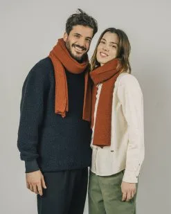 Brava Fabrics Echarpe En Laine Mérinos Certifiée -Thinking Mu Soldes BRAVA Echarpe terracotta 3 1ec67153 036f 481f 8399 9c108a055a96