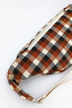 Homonoia Banane XL Velours Upcyclé -Thinking Mu Soldes BananeXLcarreauxcannelle3