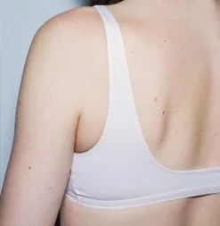 BOTT Lingerie Brassière En Fibres Recyclées - La First -Thinking Mu Soldes Brassiereblancdos