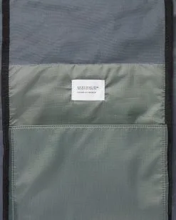 Sandqvist Sac à Dos Coton Biologique - Dante 45 Sandqvist Sac à Dos Coton Biologique - Dante -Thinking Mu Soldes DANTE DarkSlate SQA1989 04 fairytale eco