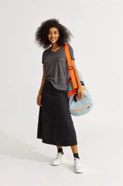 Ecoalf T-shirt 100% Lin -Thinking Mu Soldes ECOALF T shirt en lin anthracite 2 ecf13b72 e862 4704 8f28 d0b816d9e739