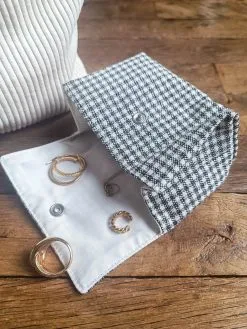 Homonoia Mini-pochette Matière Upcyclée 13 Homonoia Mini-pochette Matière Upcyclée -Thinking Mu Soldes Homonoiaaccessoires 40