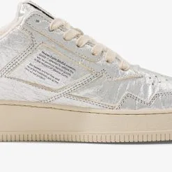 MoEa Baskets Argent Cuir D'ananas - Gen1 13 MoEa Baskets Argent Cuir D'ananas - Gen1 -Thinking Mu Soldes MoEa Silver Pineapple Print