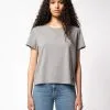 Nudie Jeans T-shirt Coton Biologique - Lisa Coeur -Thinking Mu Soldes NUDIE JEANS T shirt LISA gris 68fc6bd4 f6d3 4230 a248 57c0f8bf2fc8