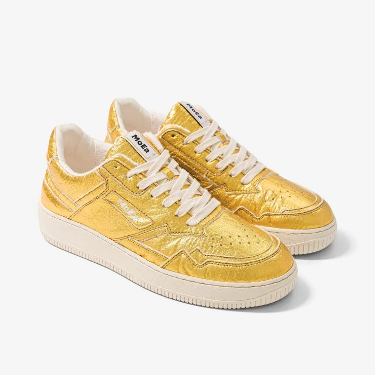 MoEa Baskets Or Cuir D'ananas - Gen1 6 MoEa Baskets Or Cuir D'ananas - Gen1 – Image 4