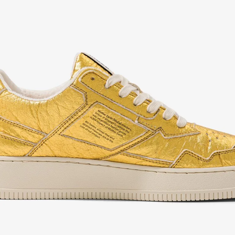 MoEa Baskets Or Cuir D'ananas - Gen1 9 MoEa Baskets Or Cuir D'ananas - Gen1 – Image 7