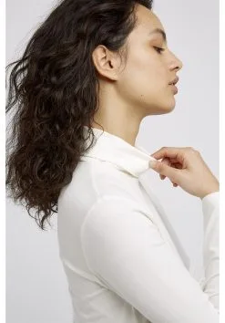 People Tree Col Roulé Coton Biologique - Laila -Thinking Mu Soldes PEOPLE TREE Col roule LAILA blanc