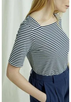 People Tree Top Coton Biologique - Abigail -Thinking Mu Soldes PEOPLE TREE Top raye bleu abigail 4 f5af1d6c 1021 411f a913 8095a7fcb52f