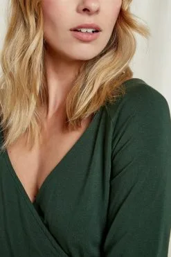 People Tree Top Coton Biologique - Renee -Thinking Mu Soldes PEOPLE TREE top renee vert