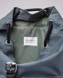 Sandqvist Sac à Dos Polyester Recyclé - Roald 10 Sandqvist Sac à Dos Polyester Recyclé - Roald -Thinking Mu Soldes ROALD DarkSlate SQA2022 05 fairytale eco