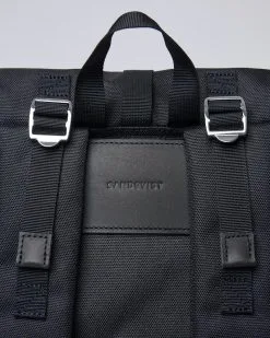 Sandqvist Sac à Dos Nylon Recyclé - Bernt 37 Sandqvist Sac à Dos Nylon Recyclé - Bernt -Thinking Mu Soldes SANDQVIST BERNT Noir 4