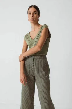 SKFK T-shirt Coton Biologique - Amarita 14 SKFK T-shirt Coton Biologique - Amarita -Thinking Mu Soldes SKFK Tshirt AMARITA vert