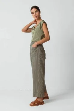 SKFK T-shirt Coton Biologique - Amarita 16 SKFK T-shirt Coton Biologique - Amarita -Thinking Mu Soldes SKFK Tshirt AMARITA vert 3