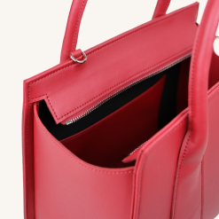 Lerisa Sac à Main En Fibres Recyclées - L -Thinking Mu Soldes Sac Lerisa rouge rubis sac vegan cuir de raisin made in france