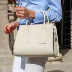 Lerisa Sac à Main En Fibres Recyclées - L -Thinking Mu Soldes Sac Lerisa sac vegan made in france sac beige