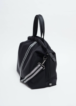 ACE Bag Totebag En Econyl® - Ace -Thinking Mu Soldes Skarmavbild 2019 10 02 kl. 16.38.54 eb9c4598 1666 4720 a8f5 1c57813905c2