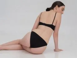 The Nude Label Soutien-gorge Coton Bio - Thin Strap -Thinking Mu Soldes THENUDELABEL Soutien gorge noir 3