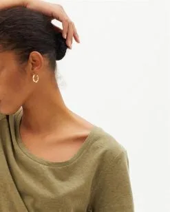 Thinking Mu T-shirt Chanvre - Regina -Thinking Mu Soldes THINKING MU T shirt chanvre REGINA kaki 3 7e4c14f9 d7bb 4494 a0bc 7ca45058e6d6