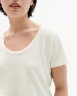 Thinking Mu T-shirt Chanvre - Regina -Thinking Mu Soldes THINKING MU T shirt REGINA Ivoire 3