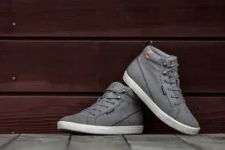Saola Shoes Baskets Grises En Fibres Recyclées - Wanaka Waterproof -Thinking Mu Soldes fw22 lifestyle saola shoes wanaka waterproof women dark grey 2