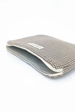 Homonoia Housse Tablette Matière Upcyclée -Thinking Mu Soldes housseipadvelourspieddepoule3