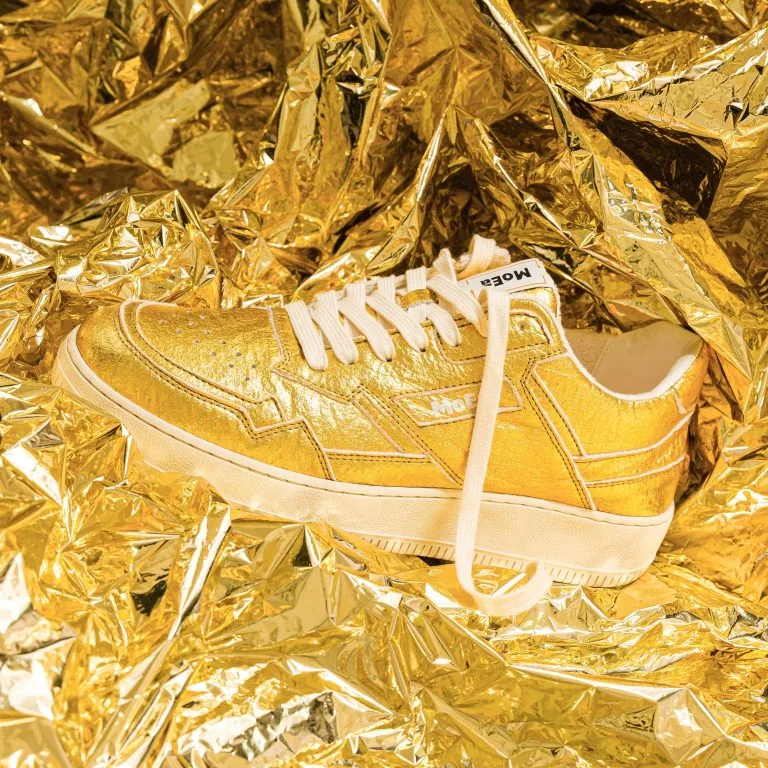 MoEa Baskets Or Cuir D'ananas - Gen1 4 MoEa Baskets Or Cuir D'ananas - Gen1 – Image 2